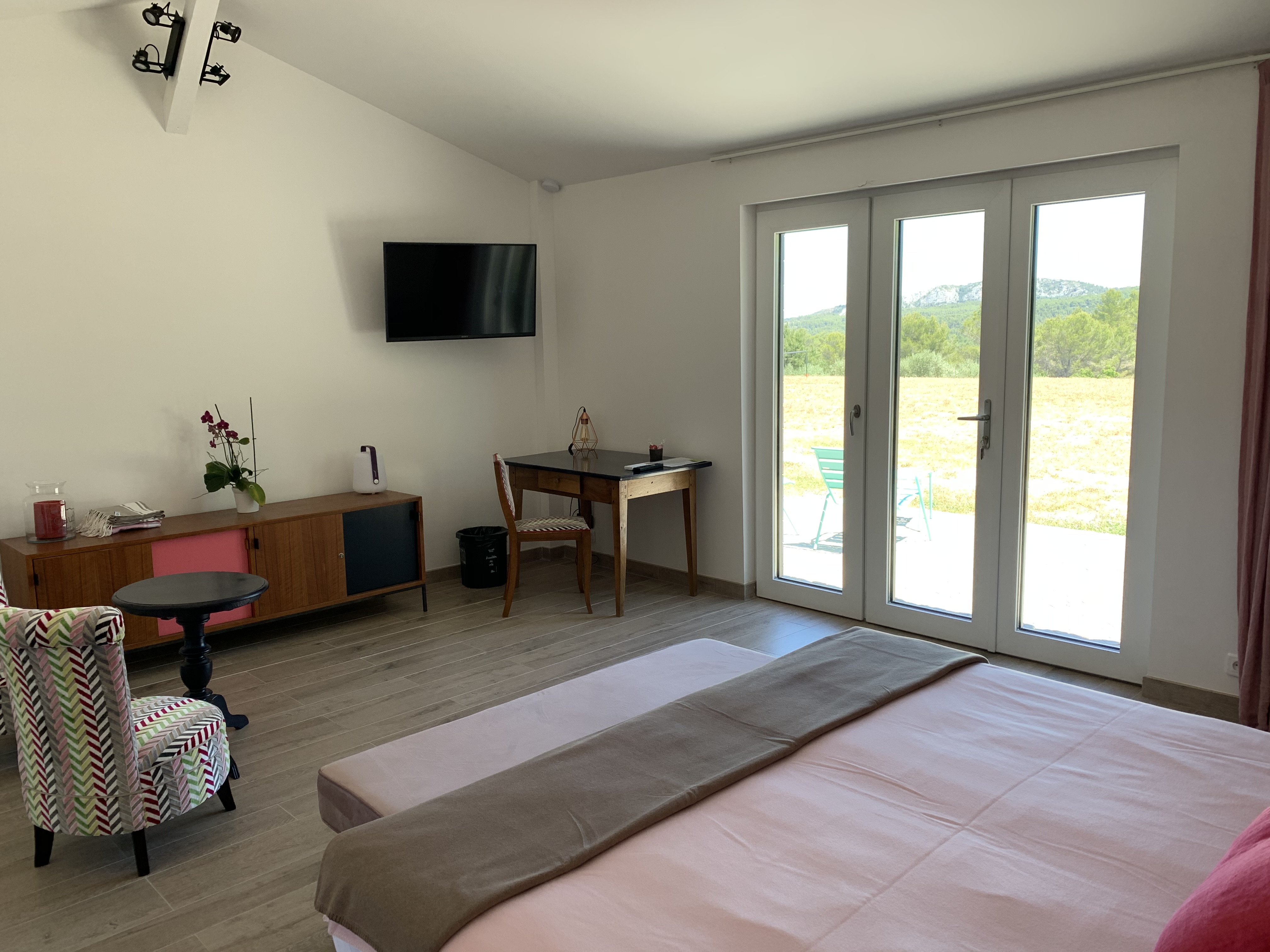 Chambre en Chambre d'hôtes proche Aix en Provence (Venelles) — photo 2